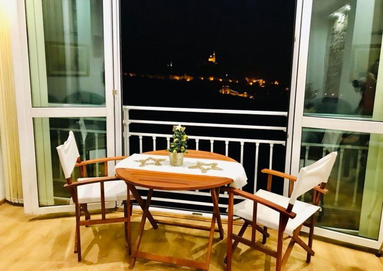 Tsarevets Panoramic Apartments וליקו טורנובו מראה חיצוני תמונה